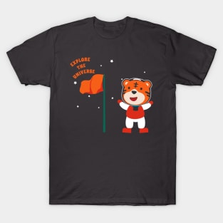 Cute tiger astronaut T-Shirt